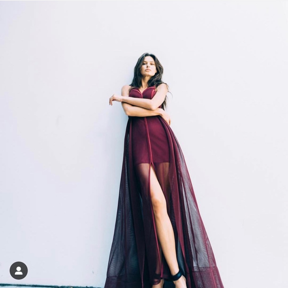 Dress - Picture 4 of 4